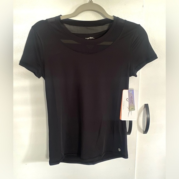 Gottex Tops - Gottex black activewear tee, XS